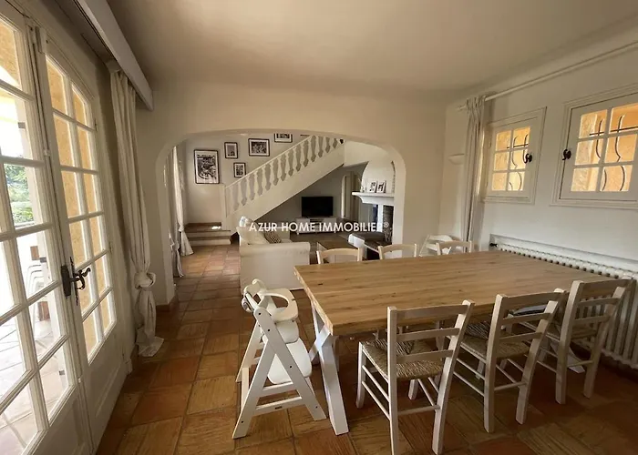 4 Etoiles - Parking - Wifi - Clim - Piscine