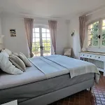 4 étoiles - Parking - Wifi - Clim - Piscine
