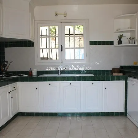 Villa 4 Etoiles - Parking - Wifi - Clim - Piscine