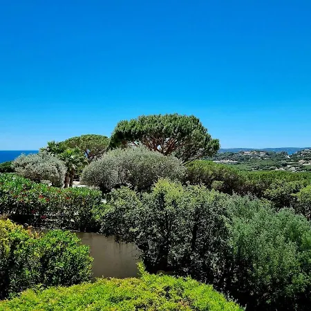 Villa 4 Etoiles - Parking - Wifi - Clim - Piscine