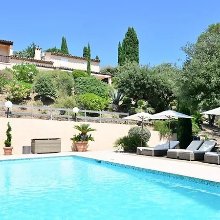 4 Etoiles - Parking - Wifi - Clim - Piscine