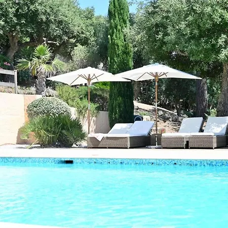 4 Etoiles - Parking - Wifi - Clim - Piscine *