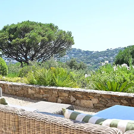 4 Etoiles - Parking - Wifi - Clim - Piscine