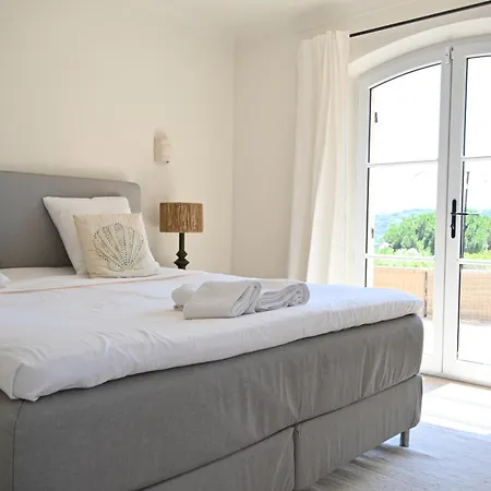 4 Etoiles - Parking - Wifi - Clim - Piscine *