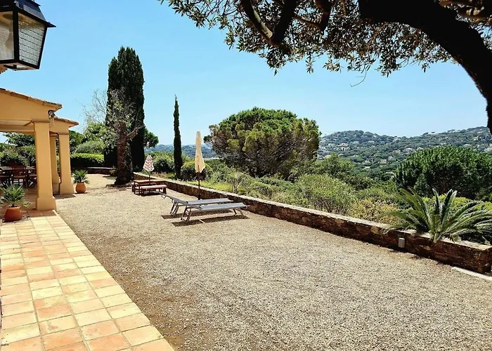 וילה 4 Etoiles - Parking - Wifi - Clim - Piscine